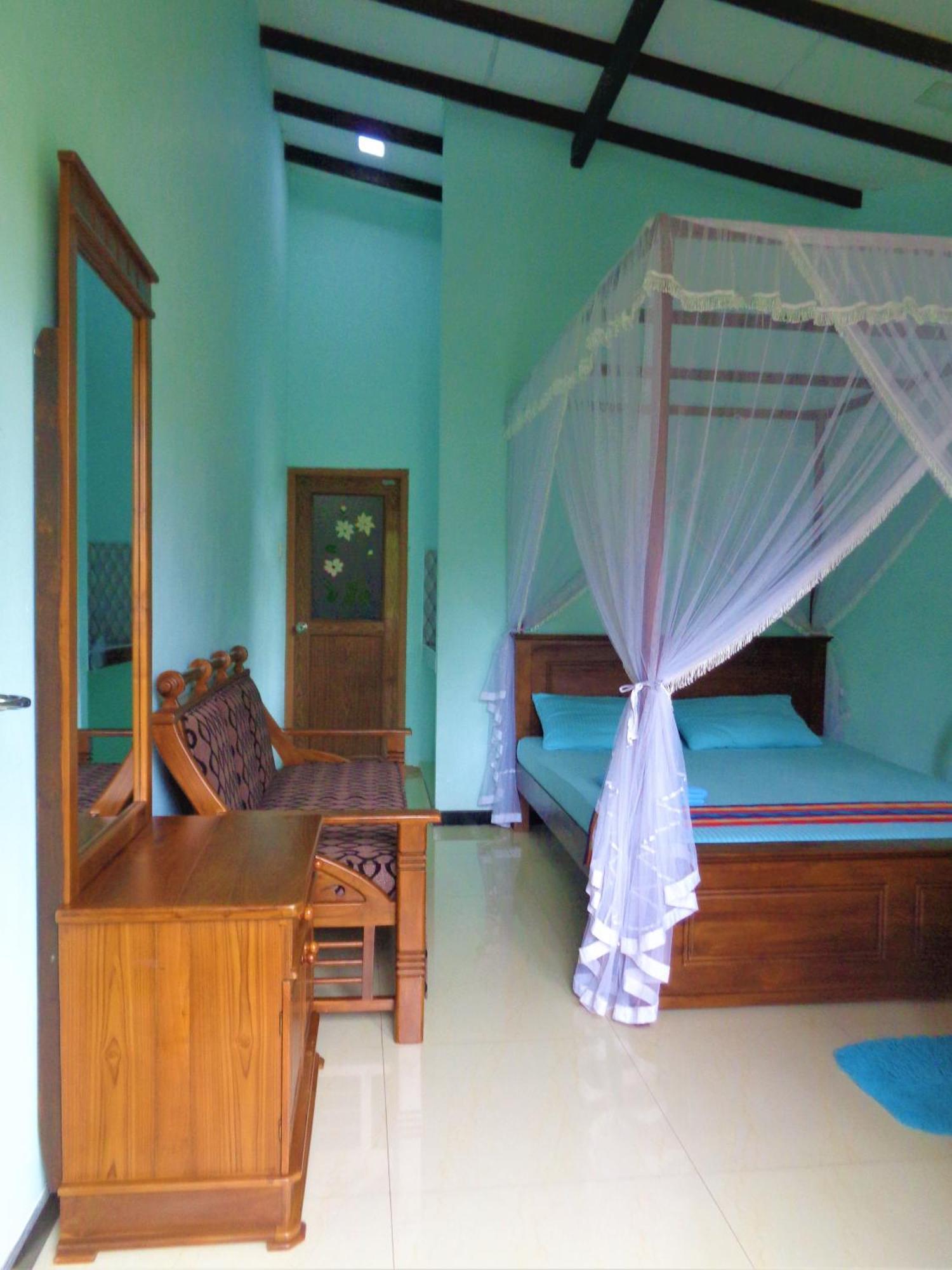 De Fancy House Hotel Unawatuna Eksteriør billede